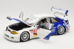 BMW M3 E46 GTR #42 J. Muller / J.J. Lehto ALMS 2001 Minichamps 1:18 80430139183 Metaal — afbeelding 2 van 8