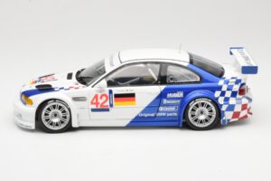 BMW M3 E46 GTR #42 J. Lehto / J. Muller ELMS 2001 Minichamps 1:18 100012192 Metaal — afbeelding 4 van 8