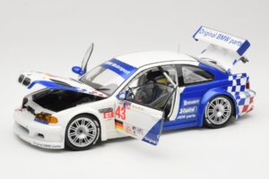 BMW M3 E46 GTR #43 D. Muller ALMS 2001 Minichamps 1:18 100012143 Metaal — afbeelding 2 van 8