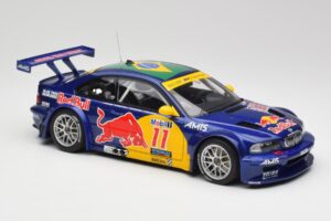 BMW M3 E46 GTR #11 Red Bull Interlagos 2005 AUTOart 1:18 80645 Metaal — afbeelding 4 van 6