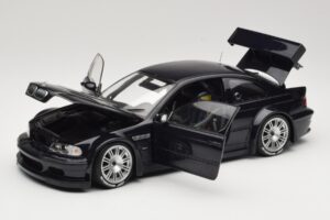 BMW M3 E46 GTR Street Carbon Black Minichamps 1:18 80430152552 Metaal — afbeelding 2 van 8
