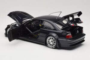 BMW M3 E46 GTR Street Carbon Black Minichamps 1:18 80430152552 Metaal — afbeelding 5 van 8