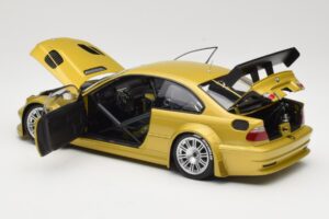 BMW M3 E46 GTR Street Phoenix Yellow Minichamps 1:18 80430309444 Metaal — afbeelding 5 van 8