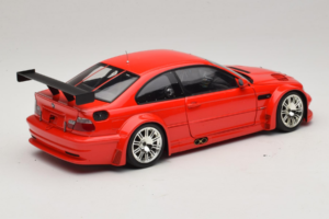 BMW M3 E46 GTR Street Rood Minichamps 1:18 100012101 Metaal — afbeelding 3 van 8