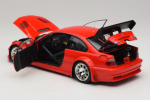 BMW M3 E46 GTR Street Rood Minichamps 1:18 100012101 Metaal — afbeelding 5 van 8
