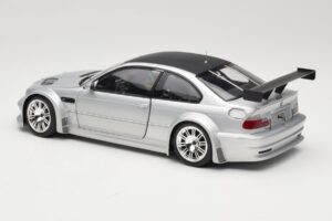 BMW M3 E46 GTR Street Zilver With Carbon Roof Minichamps 1:18 100012102 Metaal — afbeelding 7 van 8