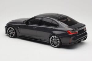 BMW M3 G80 Zwart Metallic Minichamps 1:18 155020202 Metaal — afbeelding 5 van 6