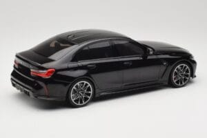 BMW M3 G80 Grijs Metallic Minichamps 1:18 155020204 Metaal — afbeelding 2 van 6