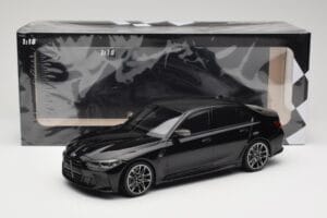 BMW M3 G80 Grijs Metallic Minichamps 1:18 155020204 Metaal — afbeelding 6 van 6