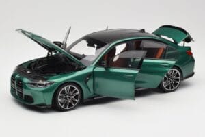 BMW M3 G80 Isle of Man Green Minichamps 1:18 113020203 Metaal — afbeelding 2 van 8