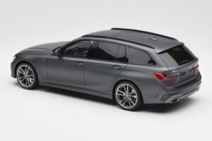 BMW M340i G20 xDrive M Sport Grijs GT Spirit 1:18 GT471 Hars — afbeelding 5 van 6