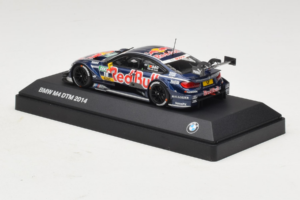 BMW M4 #18 Red Bull A. da Costa BMW Team RBM DTM 2014 Minichamps 1:43 80422364863 Metaal — afbeelding 3 van 5