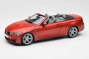 BMW M4 F83 Cabriolet Sakhir Oranje Paragon 1:18 PA-97111 Metaal