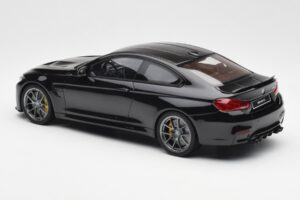 BMW M4 F82 CS Zwart GT Spirit 1:18 GT845 Hars — afbeelding 5 van 6