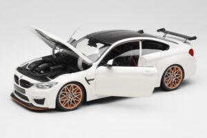 BMW M4 F82 GTS Alpine White Minichamps 1:18 110025221 Metaal — afbeelding 2 van 8