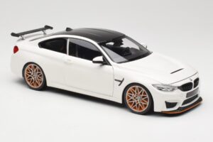 BMW M4 F82 GTS Alpine White Minichamps 1:18 110025221 Metaal — afbeelding 6 van 8