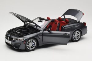 BMW M4 F83 Cabriolet Mineral Grey Paragon 1:18 80432339610 Metaal — afbeelding 2 van 8