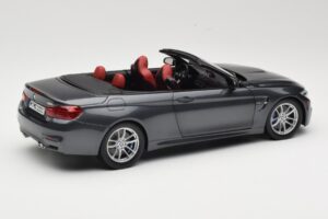 BMW M4 F83 Cabriolet Mineral Grey Paragon 1:18 80432339610 Metaal — afbeelding 3 van 8