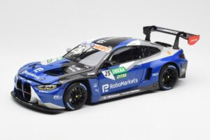 BMW M4 G82 GT3 Schubert Motorsport #25 P. Eng DTM 2022 Minichamps 1:18 113222025 Metaal