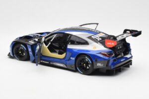 BMW M4 G82 GT3 Schubert Motorsport #25 P. Eng DTM 2022 Minichamps 1:18 113222025 Metaal — afbeelding 5 van 8