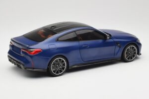 BMW M4 G82 Blauw Metallic Minichamps 1:18 113020123 Metaal — afbeelding 3 van 8