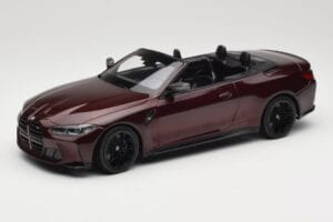 BMW M4 G83 Cabrio Rood Metallic Minichamps 1:18 155021032 Metaal