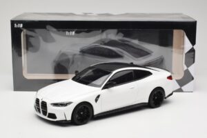 BMW M4 G82 Wit Minichamps 1:18 155020122 Metaal — afbeelding 6 van 6