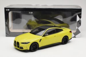 BMW M4 G82 Geel Minichamps 1:18 155020120 Metaal — afbeelding 6 van 6