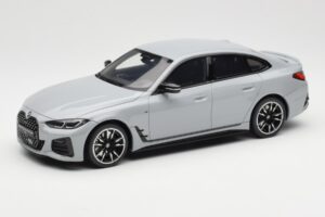 BMW M440i G26 Gran Coupe Brooklyn Grijs Metallic Otto 1:18 OT454 Hars