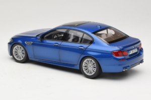 BMW M5 F10 Monte Carlo Blue Paragon 1:18 80432186352 Metaal — afbeelding 7 van 8