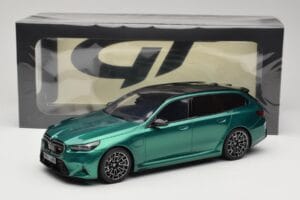 BMW M5 G99 Competition Touring Isle of Man Green GT Spirit 1:18 GT509 Hars — afbeelding 6 van 6