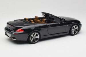 BMW M6 E64 Cabriolet Sapphire Black Kyosho 1:18 80430417424 Metaal — afbeelding 4 van 9