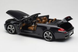 BMW M6 E64 Cabriolet Sapphire Black Kyosho 1:18 80430417424 Metaal — afbeelding 6 van 9