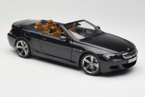 BMW M6 E64 Cabriolet Sapphire Black Kyosho 1:18 80430417424 Metaal — afbeelding 7 van 9