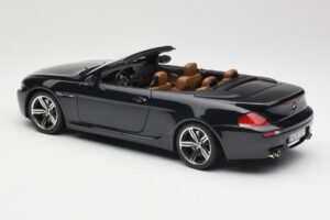 BMW M6 E64 Cabriolet Sapphire Black Kyosho 1:18 80430417424 Metaal — afbeelding 8 van 9