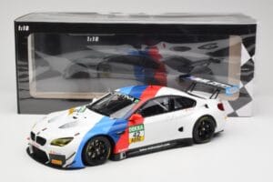 BMW M6 GT3 F13 #42 BMW Team Schnitzer R. Collard / P. Eng ADAC GT Masters Oschersleben 2017 Minichamps 1:18 155172652 Metaal — afbeelding 6 van 6