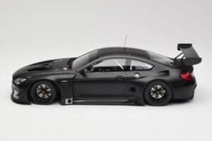 BMW M6 GT3 F13 Plain Body Version Matte Black Minichamps 1:18 155162610 Metaal — afbeelding 3 van 6