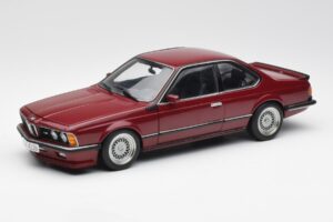 BMW M635 CSi E24 Karmin Rood AUTOart 1:18 70528 Metaal