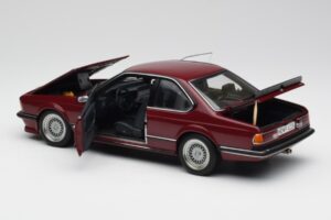 BMW M635 CSi E24 Karmin Rood AUTOart 1:18 70528 Metaal — afbeelding 5 van 8