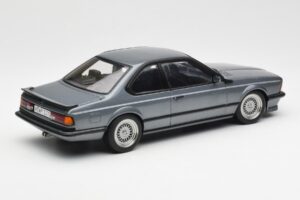 BMW M635 CSi E24 Shadow Line Delphin Metallic AUTOart 1:18 70529 Metaal — afbeelding 3 van 8