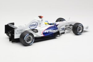 BMW Sauber F1.06 #16 N. Heidfeld Launch Version 2006 Minichamps 1:18 80430413183 Metaal — afbeelding 2 van 6