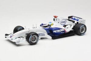 BMW Sauber F1.06 #16 N. Heidfeld Launch Version 2006 Minichamps 1:18 80430413183 Metaal