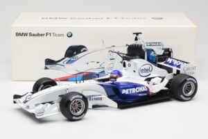 BMW Sauber F1.06 #17 J. Villeneuve Launch Version 2006 Minichamps 1:18 80430413184 Metaal — afbeelding 6 van 6