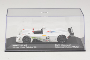 BMW V12 LMR #42 T. Kristensen / J.J. Lehto / J. Muller 24 Hours of Le Mans 1999 Minichamps 1:43 80429418137 Metaal — afbeelding 4 van 5