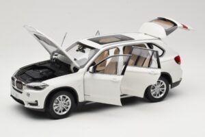 BMW X5 E70 Alpine White Paragon 1:18 PA-97073 Metaal — afbeelding 2 van 8