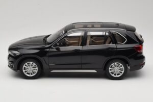 BMW X5 E70 Sapphire Black Paragon 1:18 PA-97071 Metaal — afbeelding 4 van 8