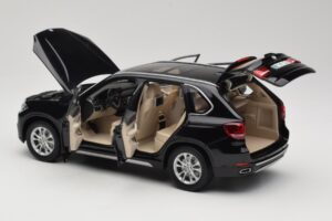 BMW X5 E70 Sapphire Black Paragon 1:18 PA-97071 Metaal — afbeelding 5 van 8