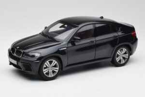 BMW X6 M F86 Zwart Kyosho 1:18 80432157613 Metaal