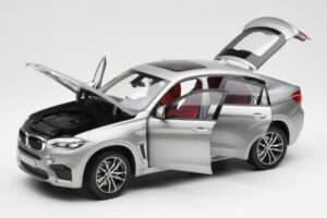 BMW X6 M F86 Donington Grijs Metallic Norev 1:18 80432364886 Metaal — afbeelding 2 van 8
