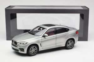 BMW X6 M F86 Donington Grijs Metallic Norev 1:18 80432364886 Metaal — afbeelding 8 van 8